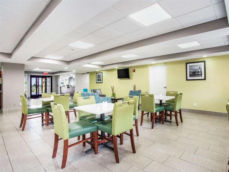 Quality Inn - White House Εξωτερικό φωτογραφία